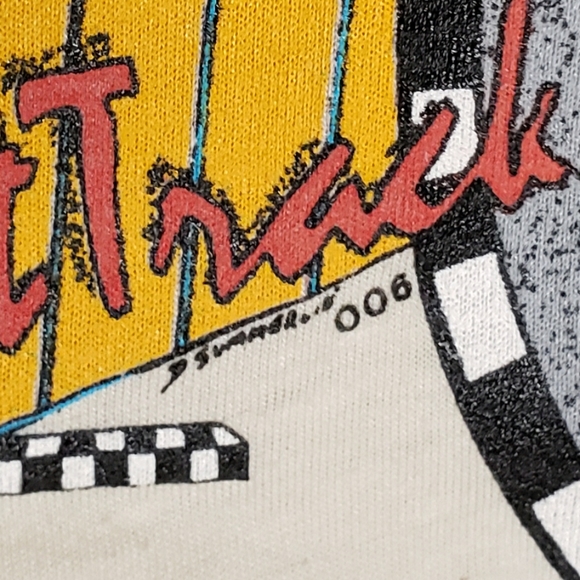 Vintage NASCAR Bristol race tee shirt - Picture 4 of 4